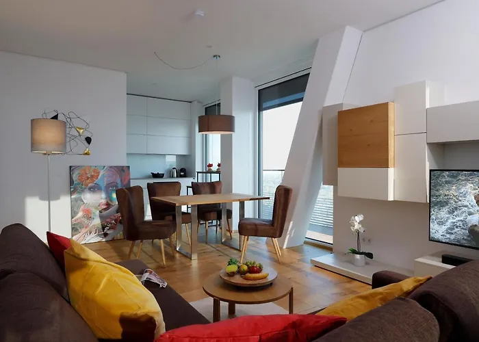Triiiple Level 21 Mit Balkon Und Tiefgarage Apartmán *
