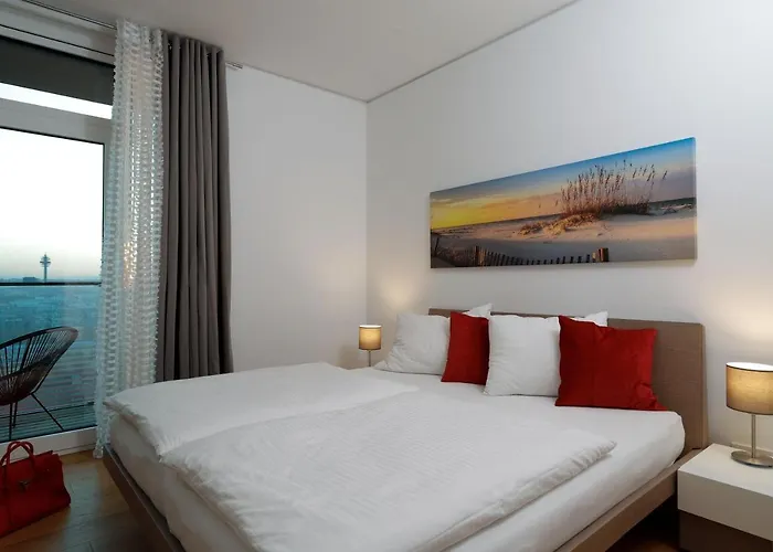 Triiiple Level 21 Mit Balkon Und Tiefgarage Vienna