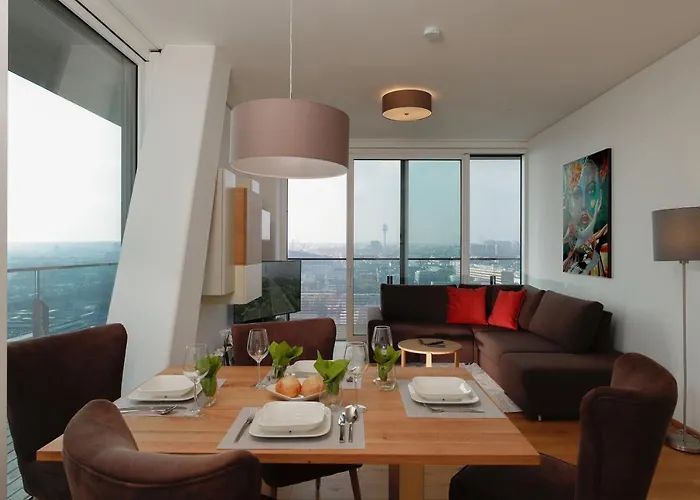 Triiiple Level 21 Mit Balkon Und Tiefgarage *